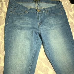 Forever 21 plus jeans